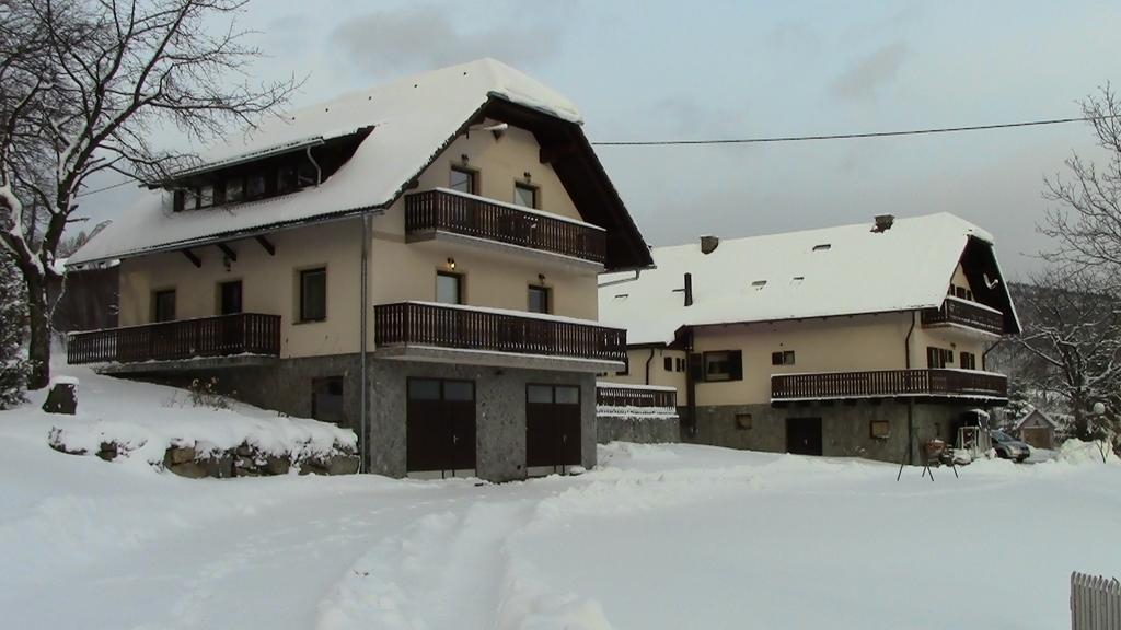 Hotel Tourist Farm Pacnik Resnik Zewnętrze zdjęcie